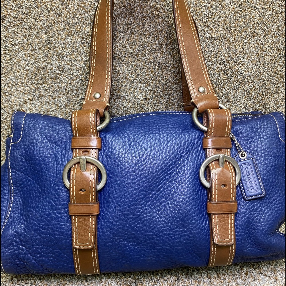COACH Navy Blue Pebbled Leather Purse